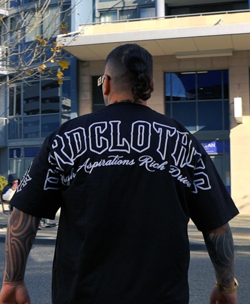 HARD CLOTHING BOXY TEE